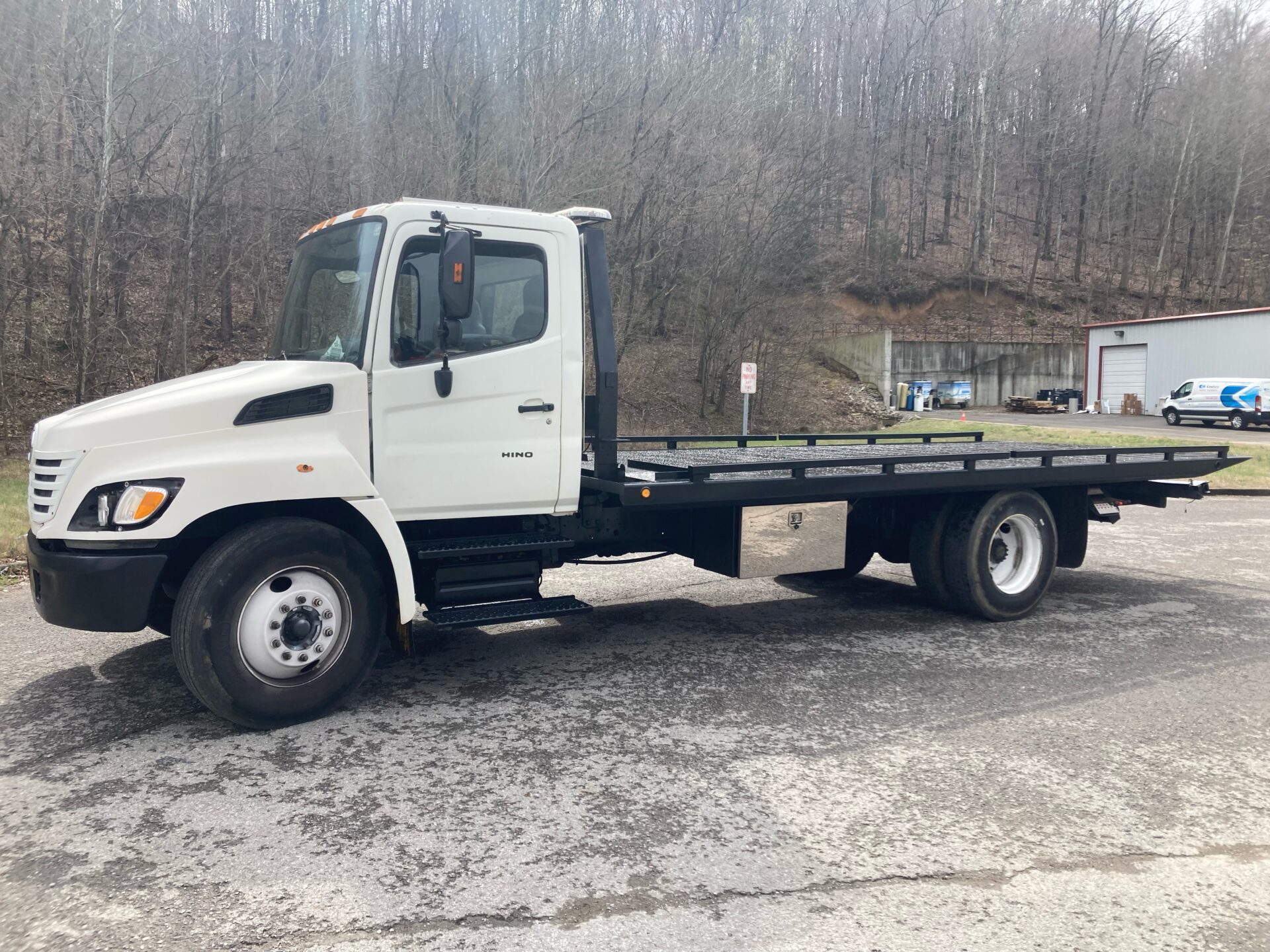 crouch tow trucks towing equipment